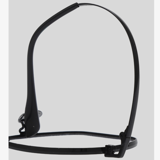 LC9106 53-18-145 Flexible Memory Titanium Retro Wide Fit Eyeglasses