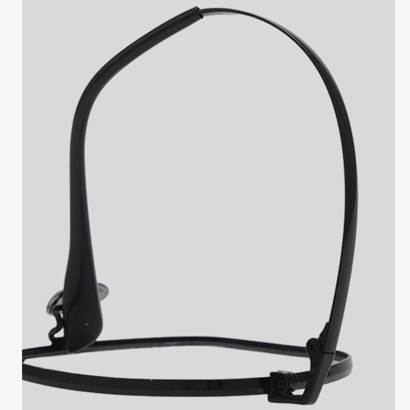LC9106 53-18-145 Flexible Memory Titanium Retro Wide Fit Eyeglasses