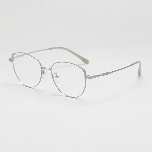 KOJI 90215 52-16-142 Women's Cat Eye β-Titanium Glasses Frame OEM