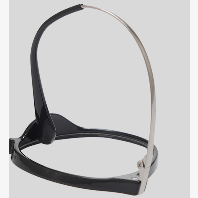 LC9107 51-18-148 Flexible Memory Titanium Retro Wide Frame Glasses