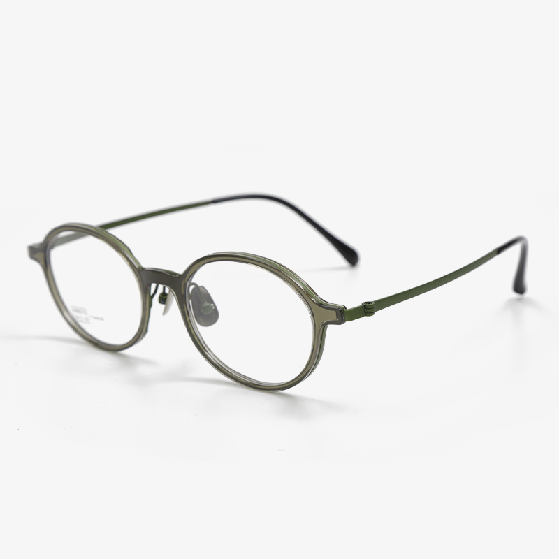 KM8510 54-19-150 Titanium Lightweight Rimlock Eyeglasses
